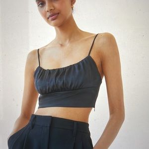 Aritizia Wilfred Sonnet Camisole -Black